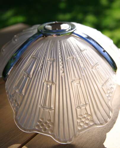 Deco 1920s/30s Frosted & Moulded Glass Lamp Shade Fait En Belgique Manner Of Ezan & Degue